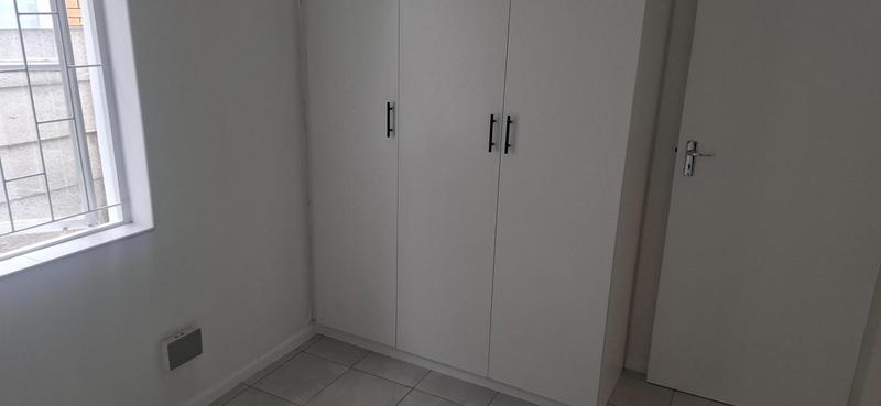 To Let 3 Bedroom Property for Rent in Groenvallei Western Cape